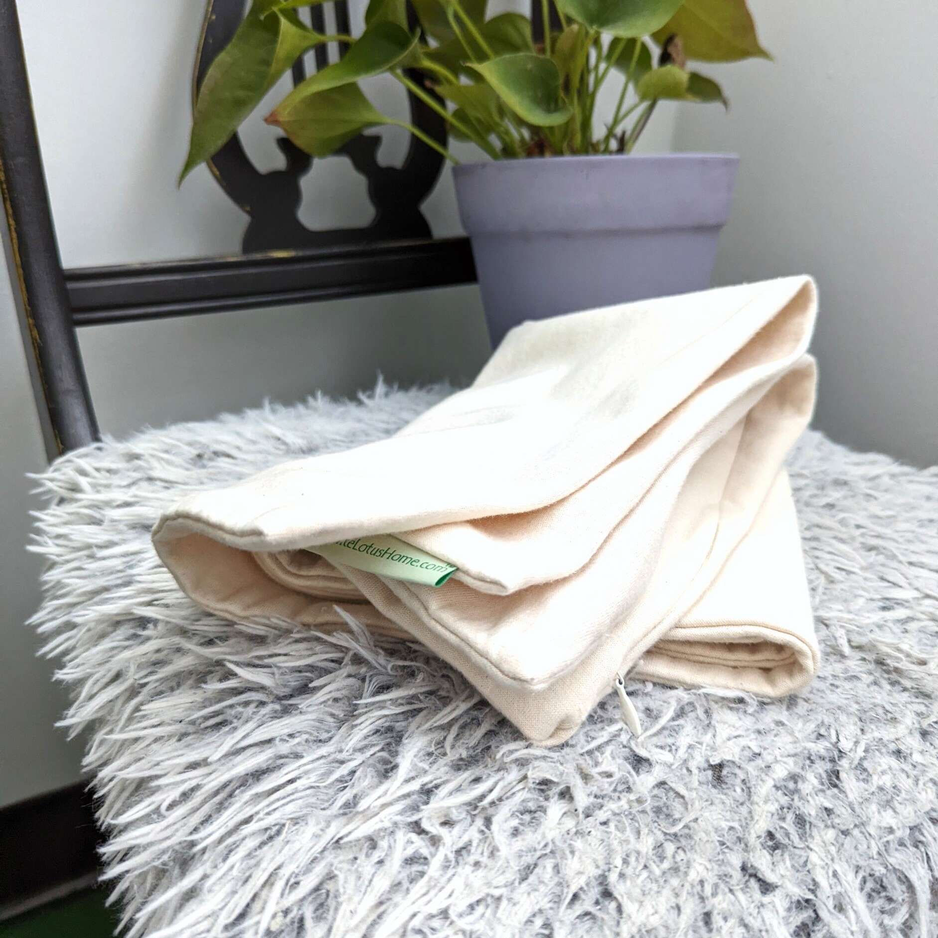 GOTS Waterproof Organic Cotton Decorative Pillow Protector SELWII